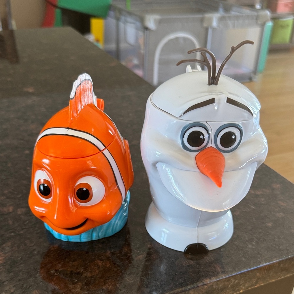 Disney On Ice Snow Cone Cups | Olaf & Nemo | Set of 2 | Disney Souvenir Cups